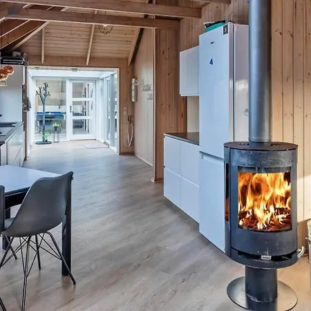 Casa de Férias Ve100-vejers-strand-fugltoft-1 *