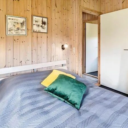Ve100-vejers-strand-fugltoft-1 Vejers