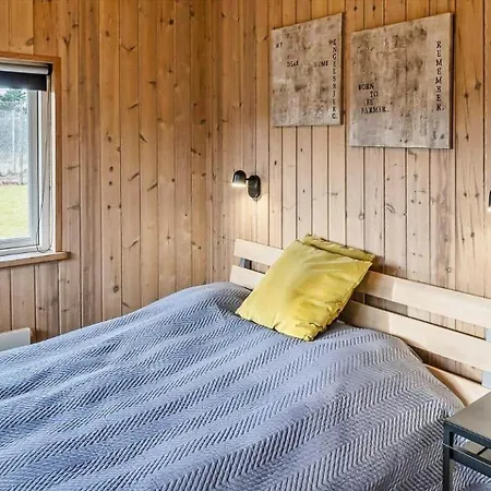 Ve100-vejers-strand-fugltoft-1 *